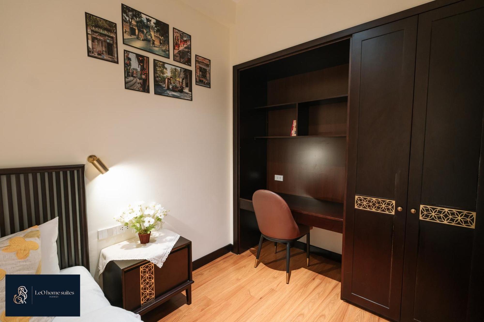 Home Suites -Natural Light -Projector -Spacious - 2Br Incenter 하노이 외부 사진