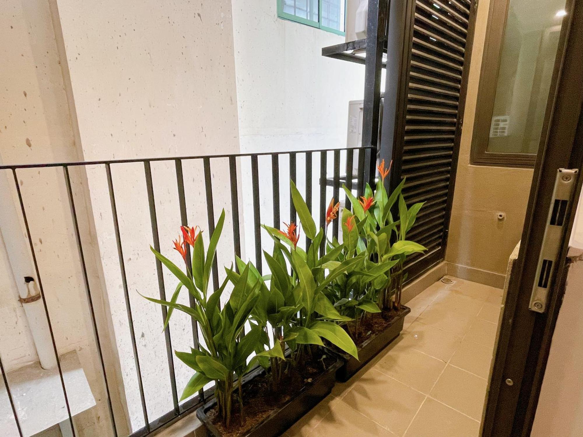 Home Suites -Natural Light -Projector -Spacious - 2Br Incenter 하노이 외부 사진